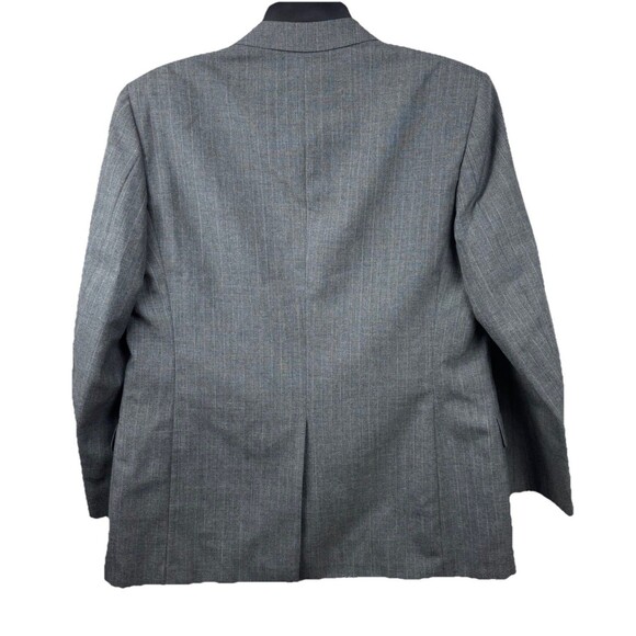 Vittorio Rex Grey/Gray Striped Suit. Coat 44R. Pants 38x30. Made In Italy. Nice - Picture 6 of 11